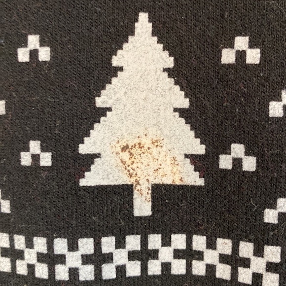 Game of Thrones Style “Winter is Coming” Holiday Christmas Sweater - Picture 3 of 4